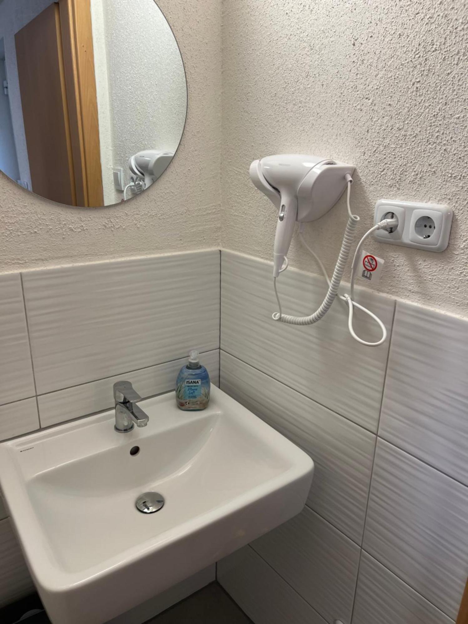 Apartments Und Zimmer Vettweiss Kültér fotó
